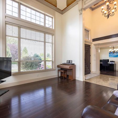 Francis Home Hotel 福来顺家庭宾馆 Richmond Exteriör bild